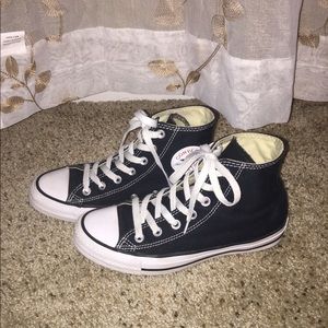Women’s High Top Black and White Converse